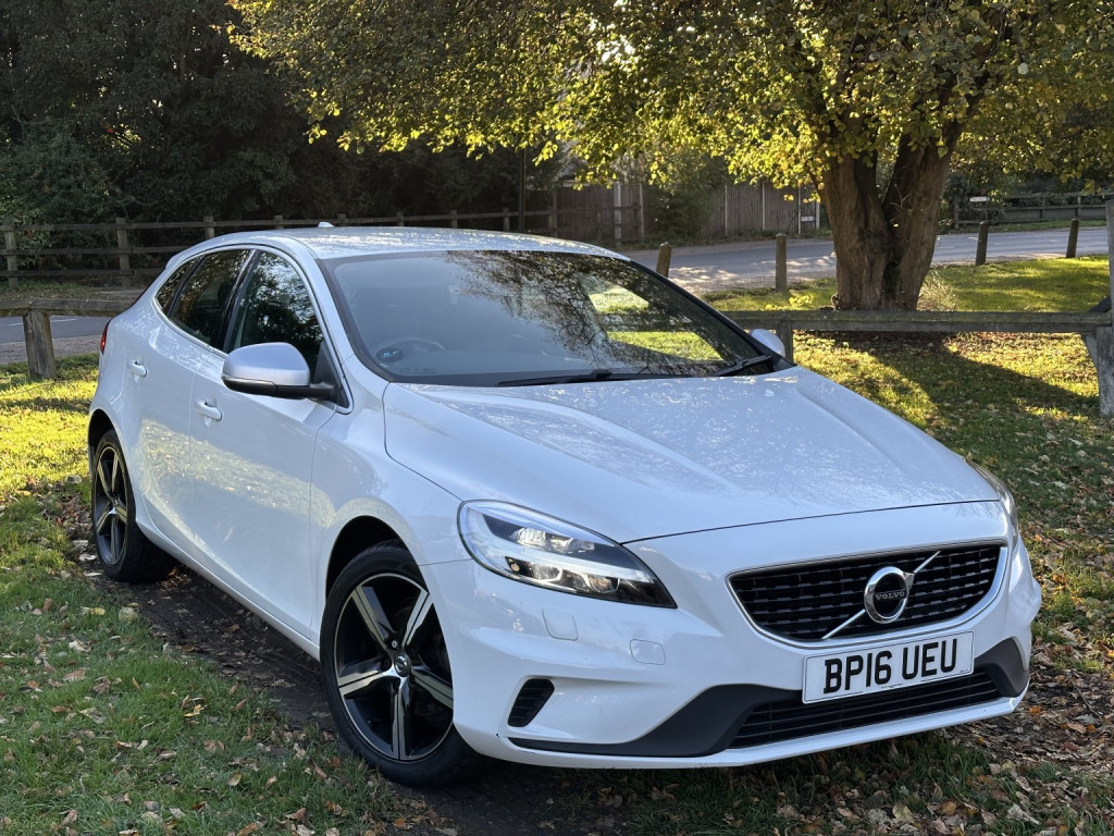 2016 Volvo V40